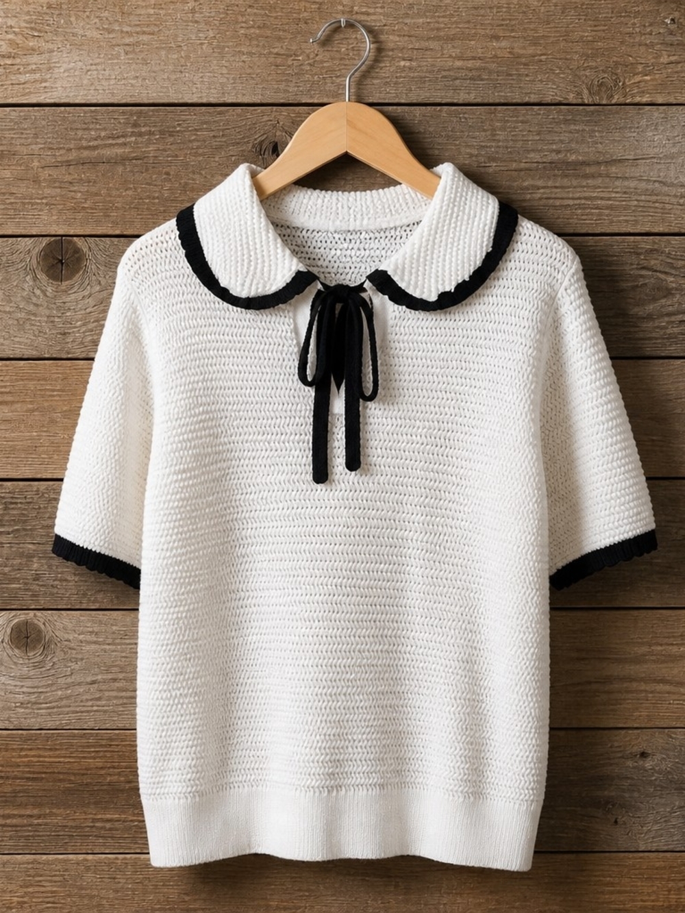 Nordstrom White Knit Short-Sleeve Sweater with Black Trim and Tie